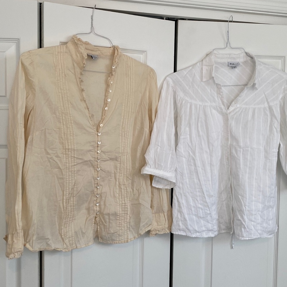 Mimi Maternity Light Weight Button Down Tops. Medium. Bundle Ivory and white